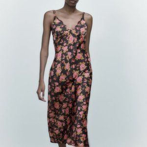 Zara Midi Floral Dress Size Medium